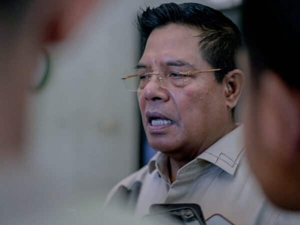 Bupati Iron Sebut Tugasnya Hanya Berfikir dan Mencari Uang, Bukan Pencitraan